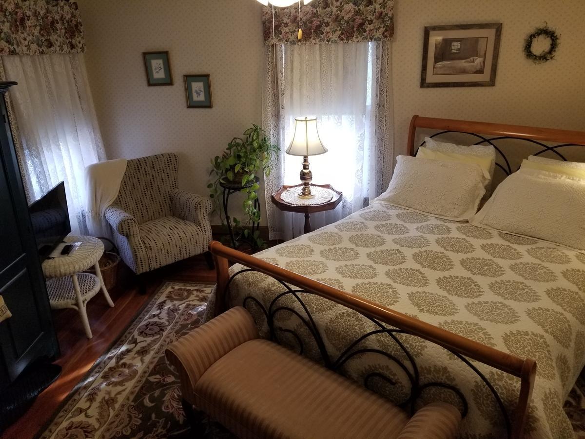 Rose & Thistle Bed & Breakfast Cooperstown Esterno foto