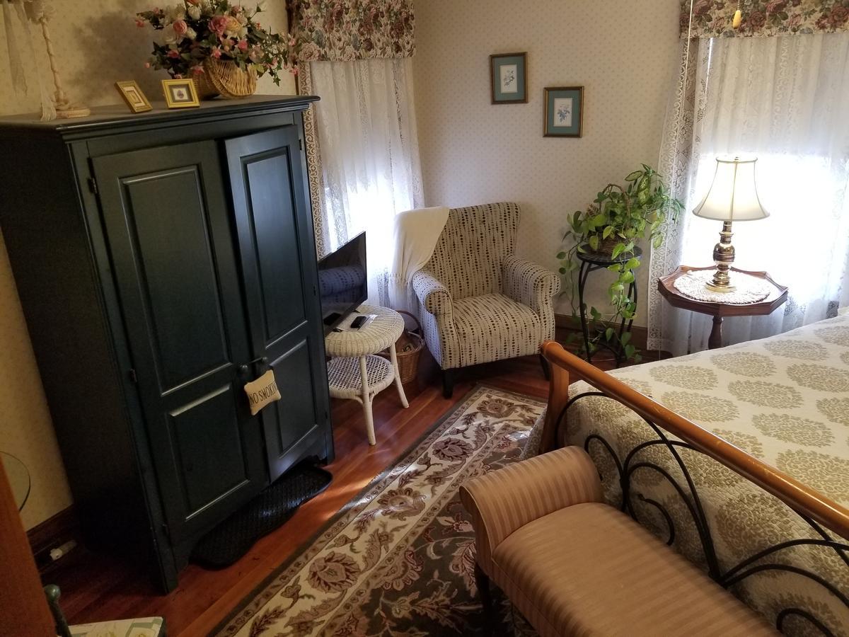 Rose & Thistle Bed & Breakfast Cooperstown Esterno foto